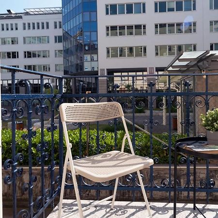 Blue Ribbon Apartment Будапеща Екстериор снимка
